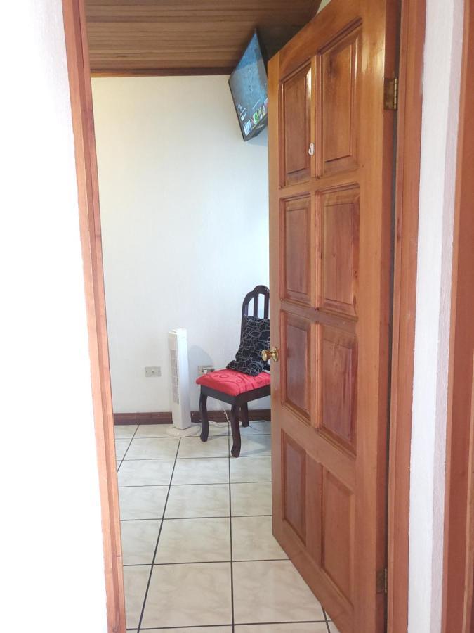 Don Carlos Place Upper Unit Alajuela Exterior foto